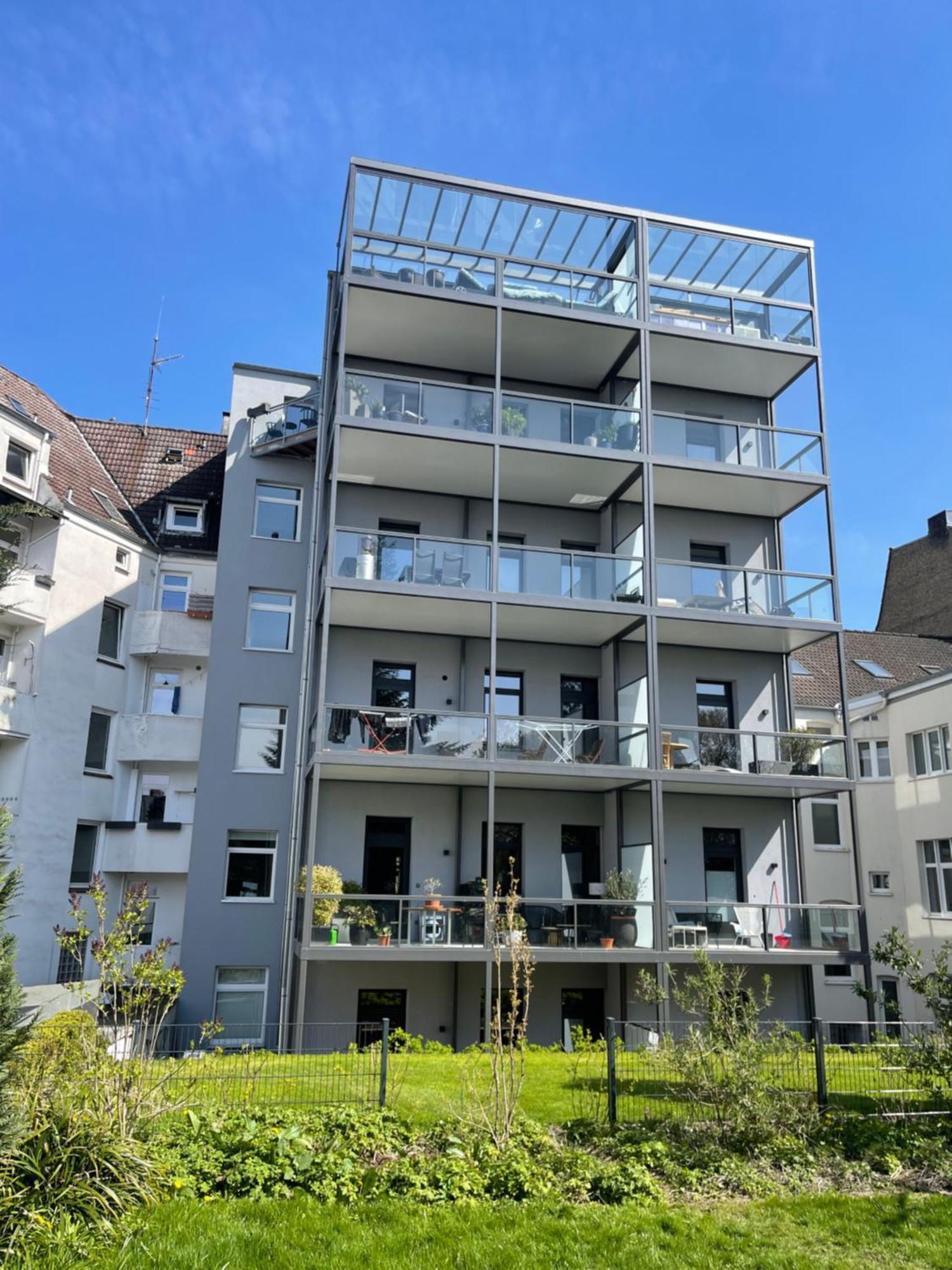 Luxus Penthouse Waterview Apartment Кил Екстериор снимка